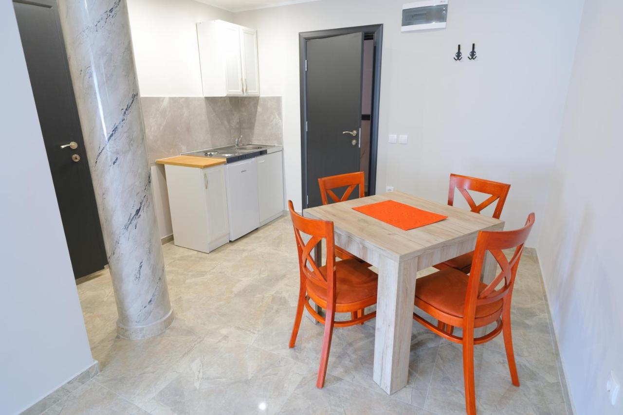 Fenix Apartments Soko Banja Luaran gambar